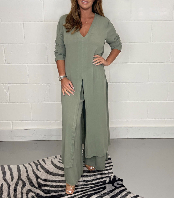 Stilla | Elegant To Delt Ensemble Med Høj Slids