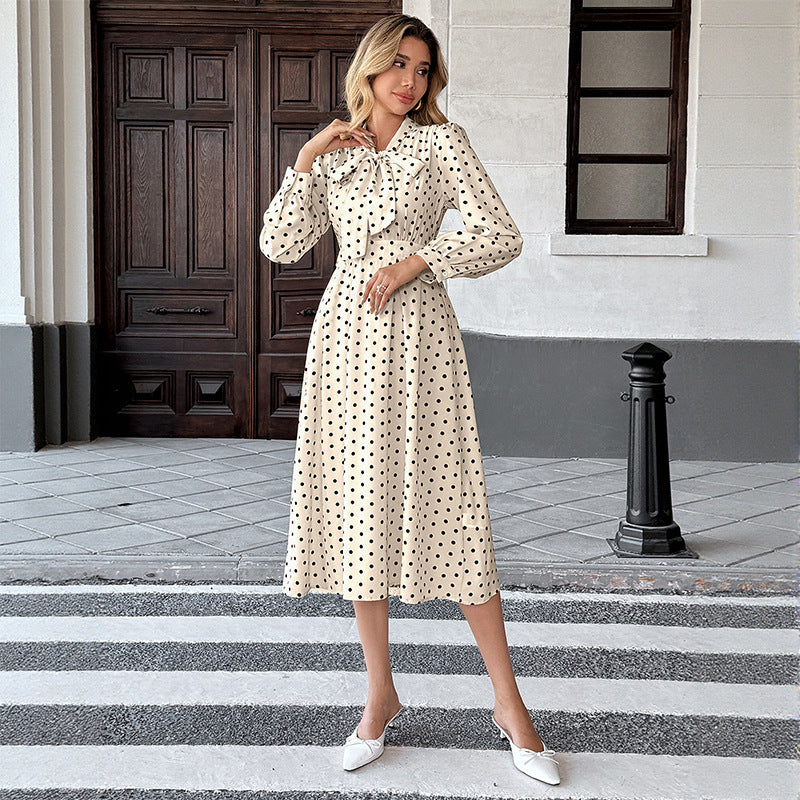 Kvindernes Polka Dot Midi Kjole med Sløjfe Krave og Lange Ærmer Stilla