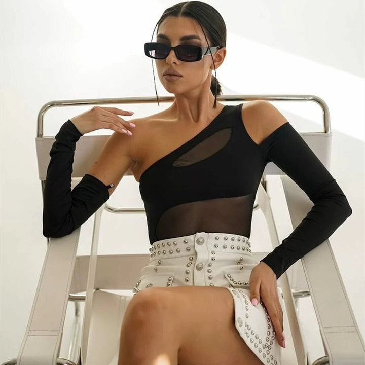 Dame Langærmet Top med asymmetrisk Cut-Out og transparente indsatser Stilla