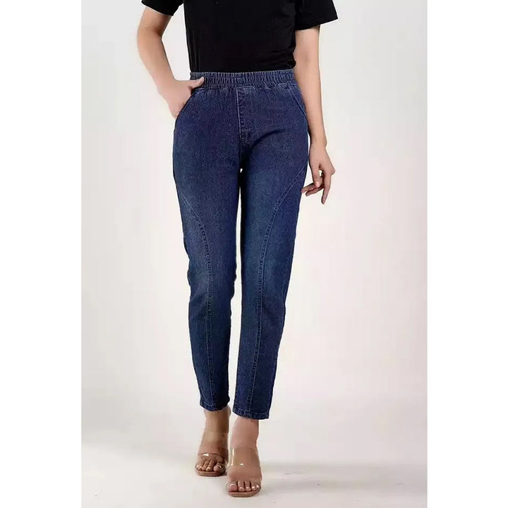 Damejeans med elastisk linning og figursyende snit Stilla