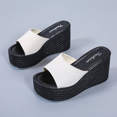 Damer kilehæls slippers med flettet design Stilla