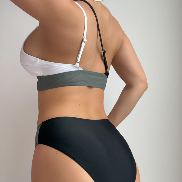Dame Triangel-Bikini-Top med asymmetrisk design og høj talje Stilla
