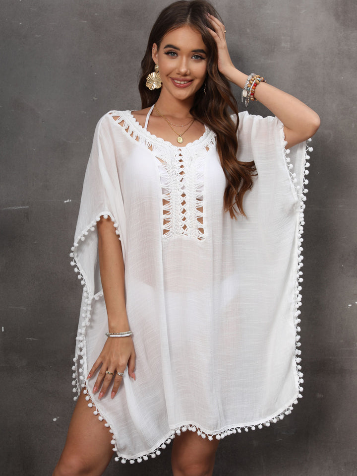 Femme Elegante Pom-Pom Trim Kaftan Cover-Up Stilla