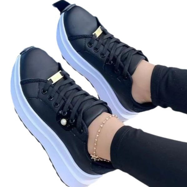 Dame Sporty og trendy Sneakers Stilla