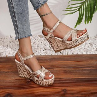 Dame Wedge-sandaler med moderigtigt stribemønster og justerbar rem Stilla