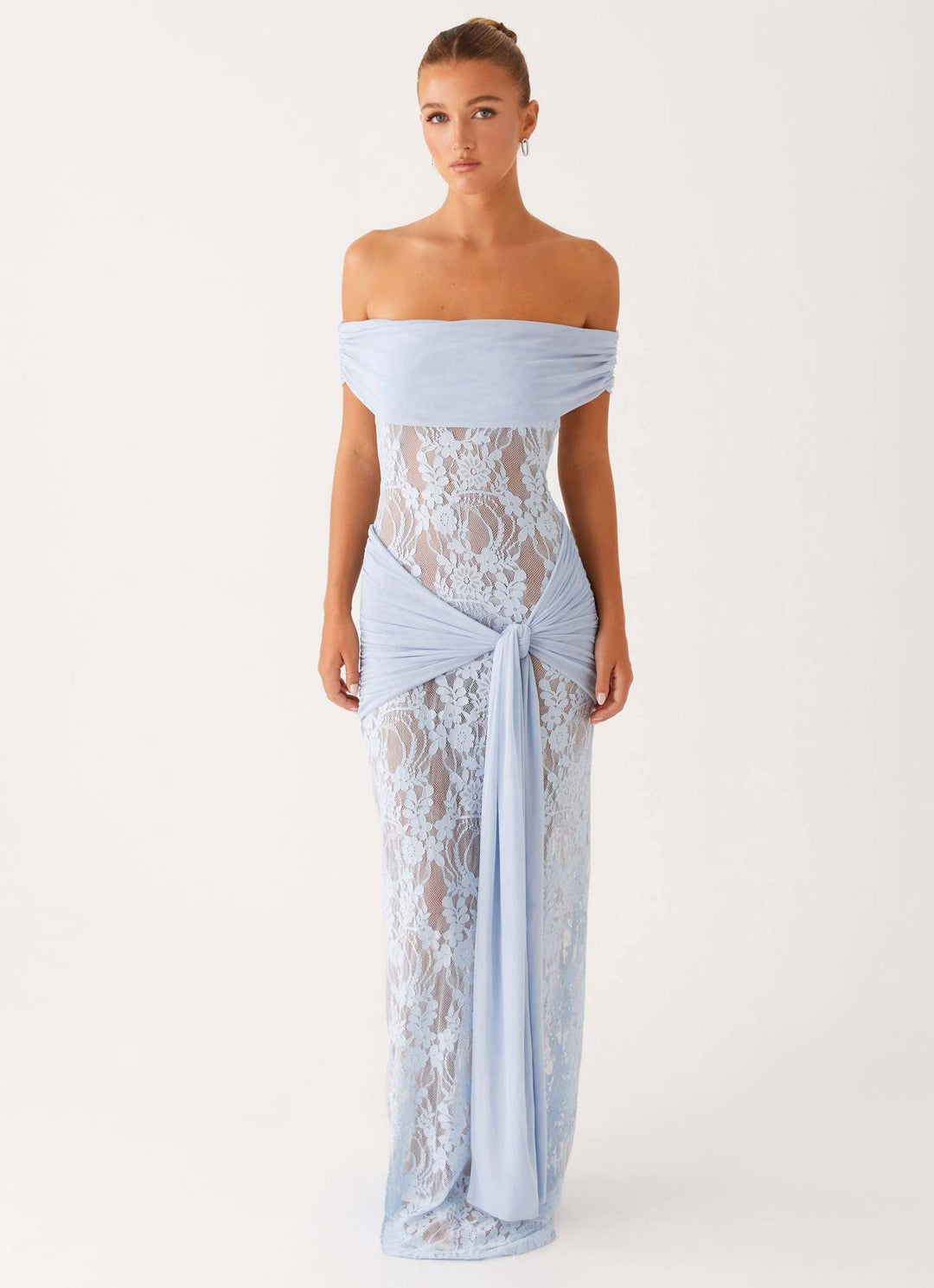Dame Elegant draperet spidskjole med off-shoulder design Skovae