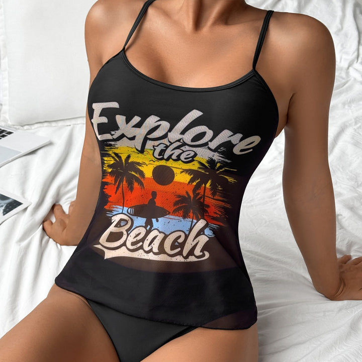 Dame Strandtop med farverigt grafikdesign og matchende bikiniunderdel Skovae