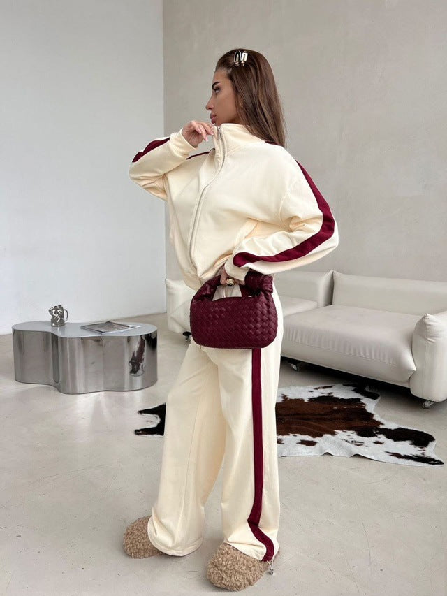 Kvindernes sporty loungewear sæt med moderne lynlås Skovae
