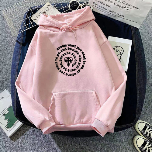 Dame hoodie med inspirerende motiv Skovae