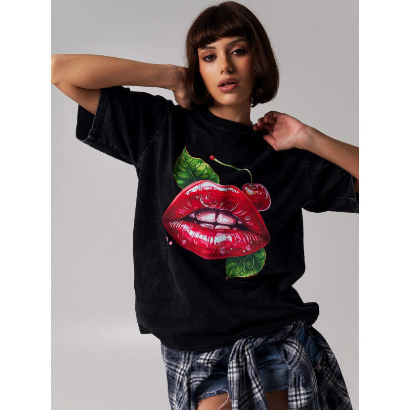 Dame T-shirt med kreativt kirsebærmund-motiv og afslappet oversized snit Stilla