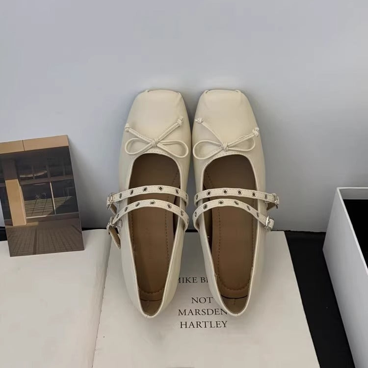 Dame Mary Jane Ballerinas med kvadratisk tåparti og dobbelt justerbare remme Stilla