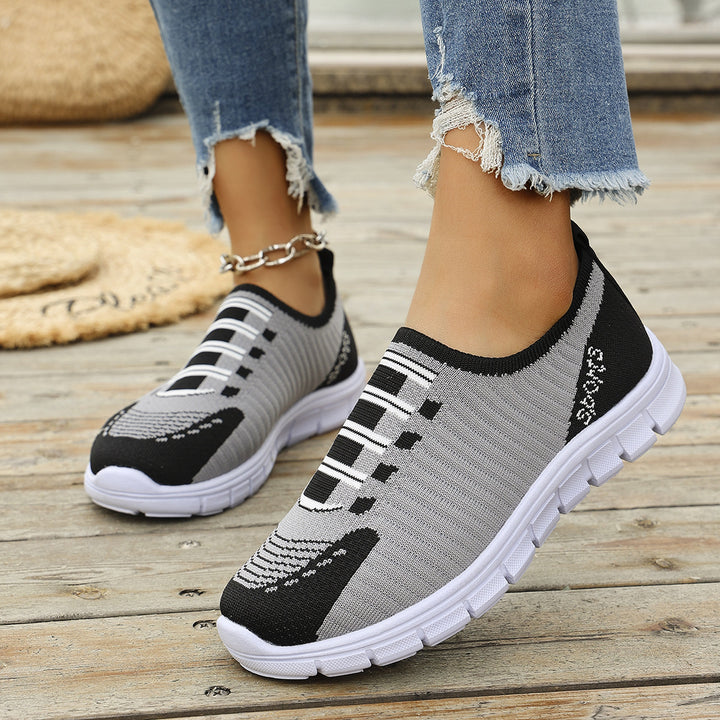 Dame Sneakers i moderne tekstildesign med åndbar strikstruktur Stilla