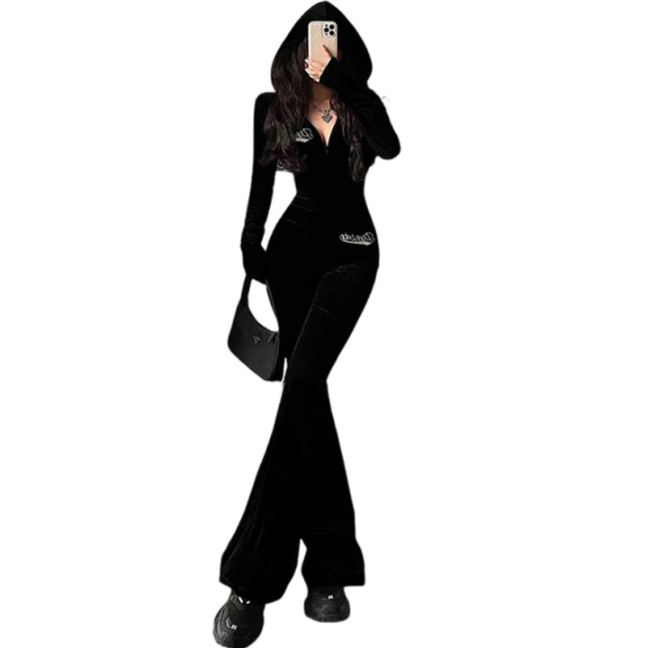 Dame jumpsuit i sporty look med hætte og vidde ben Stilla