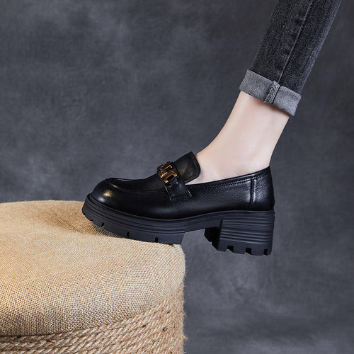 Dame Chunky Plateauslippers med dekorativt metallelement Stilla