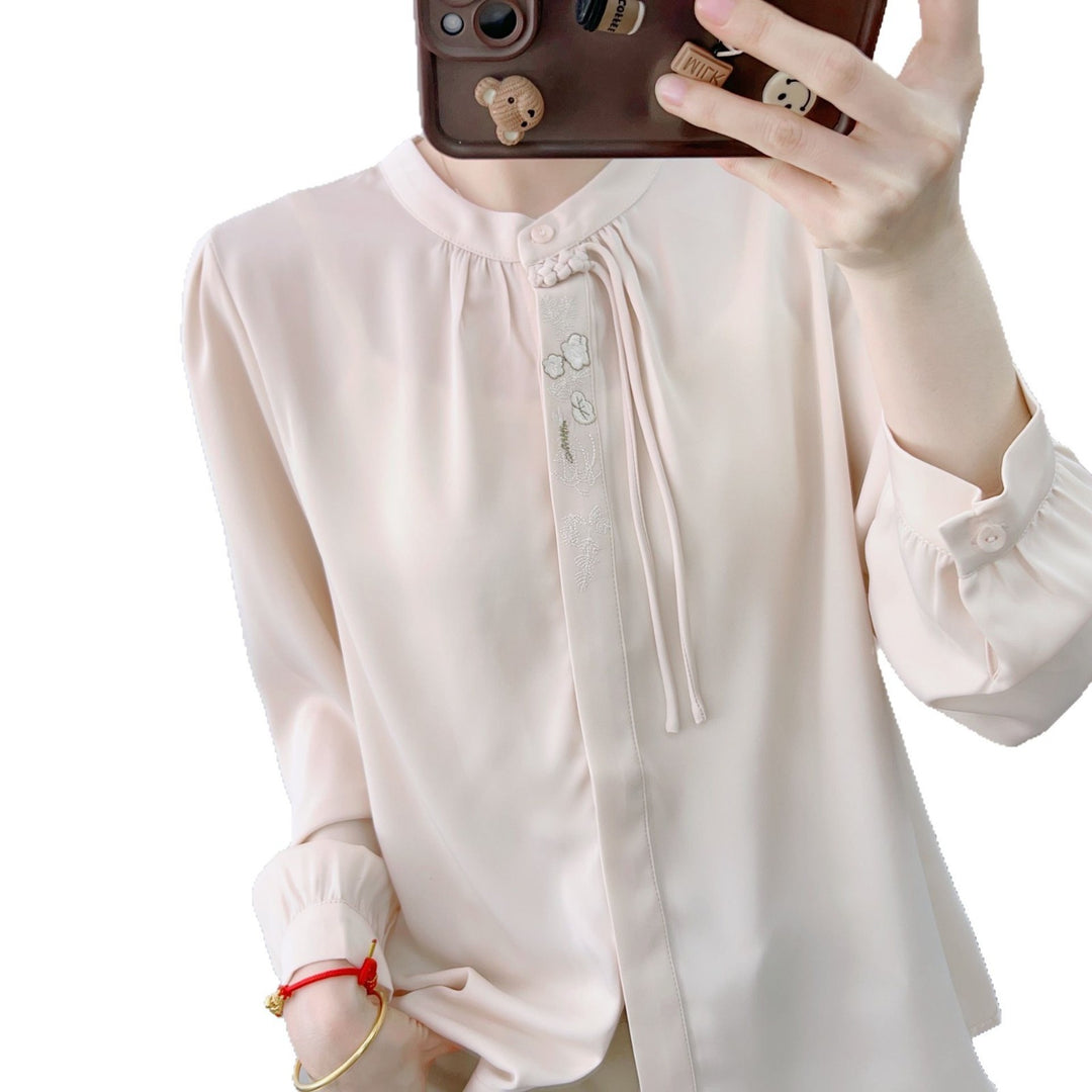Dame elegant bluse med kunstnerisk broderidesign og indsnøring Stilla