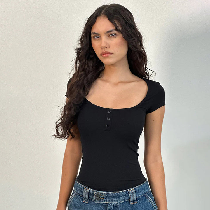Dame Cropped T-Shirt med bølget udskæring Stilla