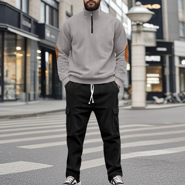 Herre afslappet sportoutfit med stilfuld lynlås og praktiske lommer Stilla