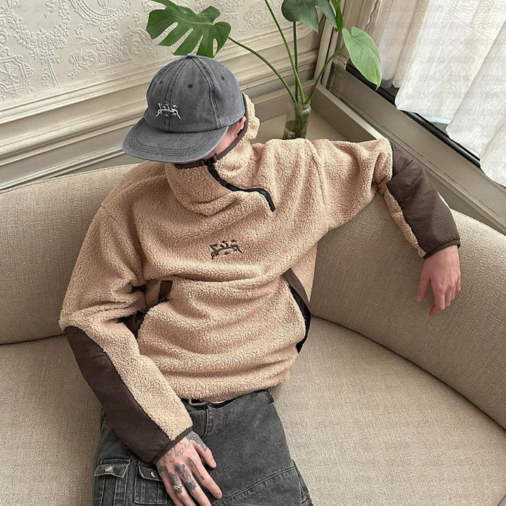 Kvindernes fleece pullover med høj krave og praktiske lommer Stilla