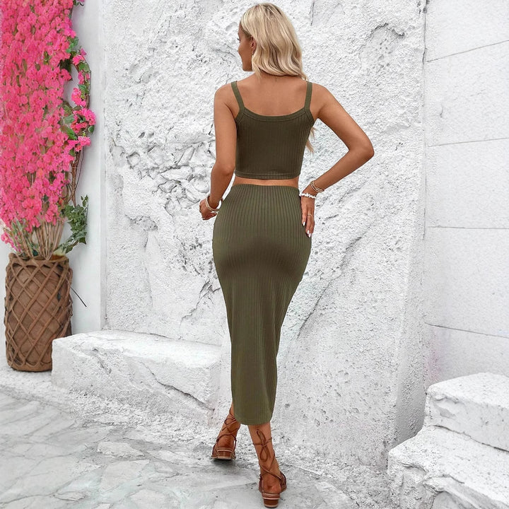 Kvinders sæt af crop top og indpakket nederdel med knyttet design Stilla
