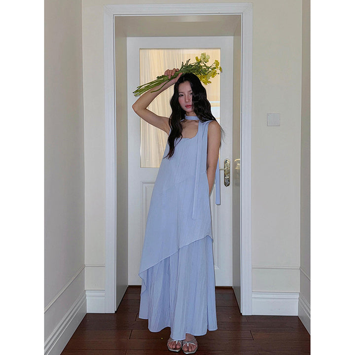 Dame Maxikjole med asymmetrisk snit og elegant drapering Stilla
