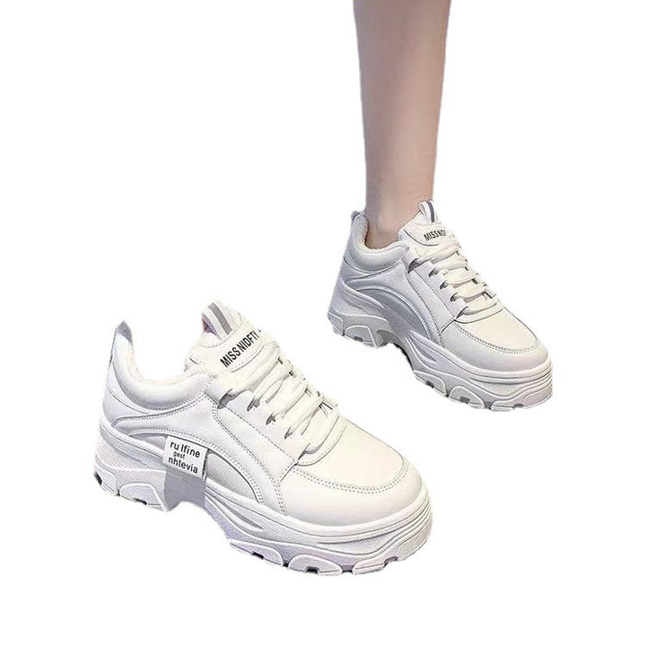 Dame sporty plateau-sneakers med åndbart overmateriale og skridsikker sål Stilla