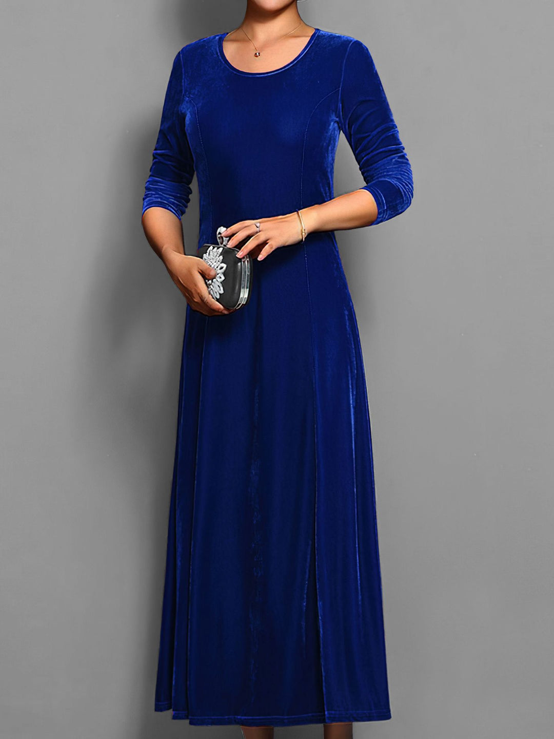Dame elegant aftenkjole lavet af blød velour Stilla