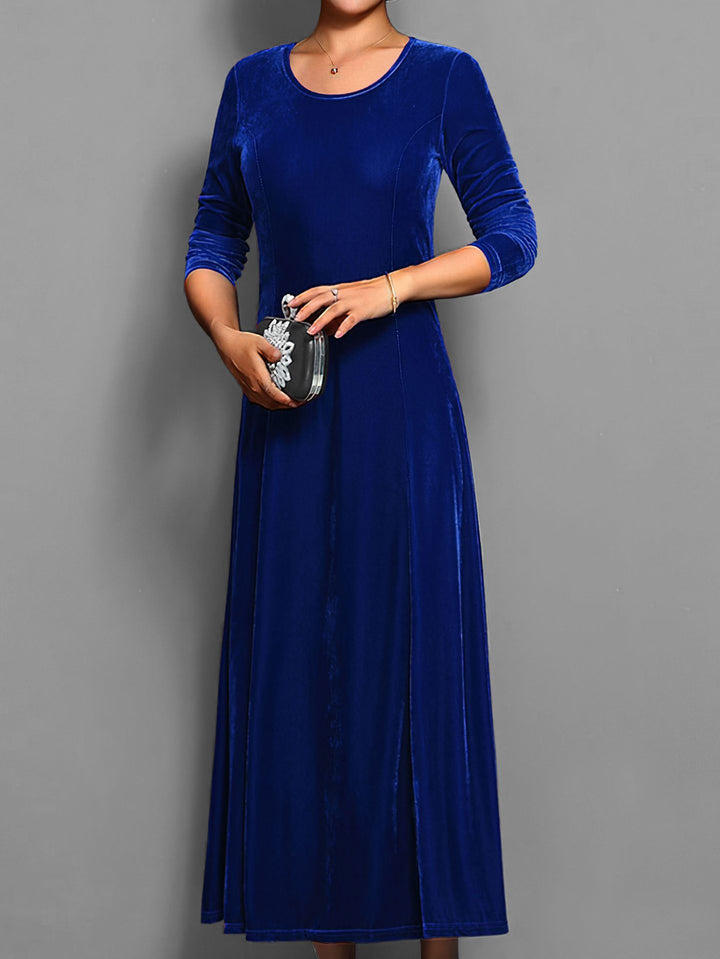 Dame elegant aftenkjole lavet af blød velour Stilla