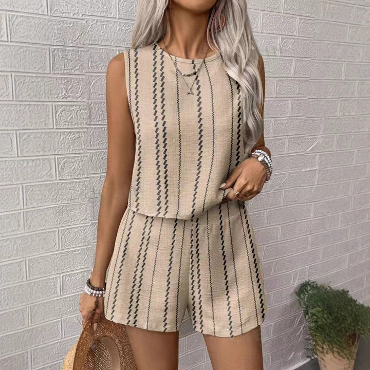 Dame Casual To-delt med stribet overdel og shorts Stilla