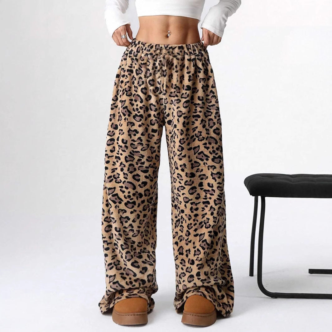 Dame bred fritidsbukser med praktisk elastik og stilmønster af leopard Stilla