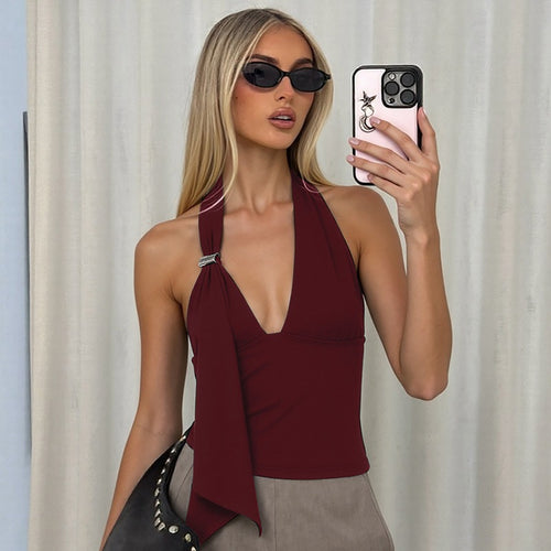 Dame Cropped Top med asymmetrisk snit og elegant halterdesign Skovae