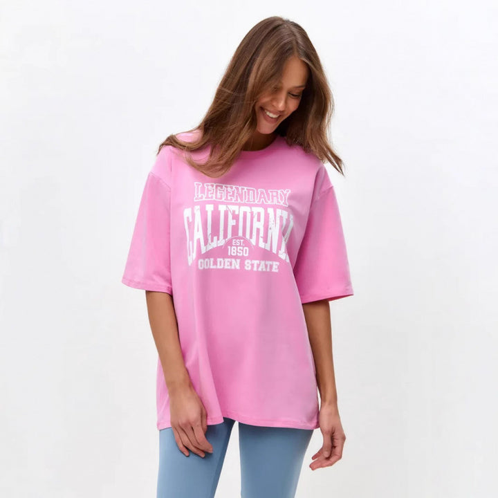 Dame Grafik T-shirt med iøjnefaldende California-print og afslappet snit Stilla