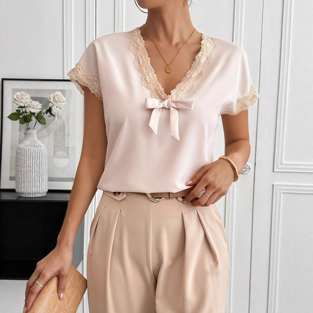 Dame bluse skjorte med floralsk spids søm og satineret finish Stilla