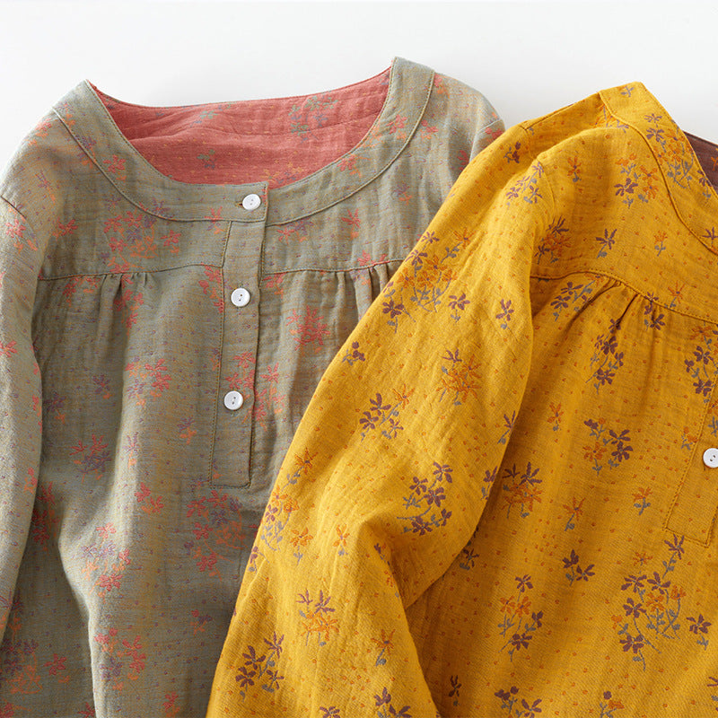 Dame komfortabel pyjamas med fine, blomster mønstre Stilla
