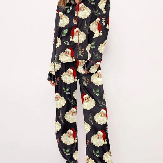 Dame pyjamasæt med festligt Santa-motiv og blødt satin Skovae