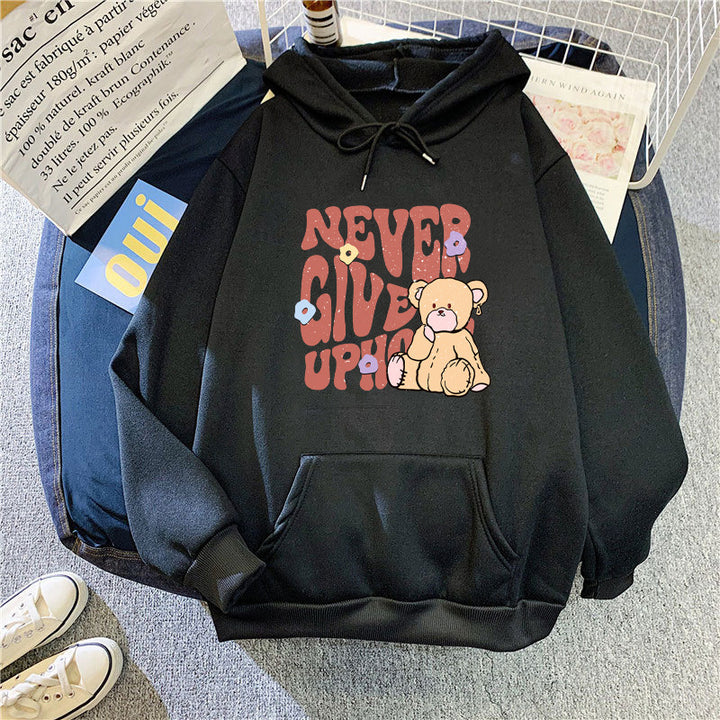 Kvindernes hoodie med motiverende bjørn design Skovae