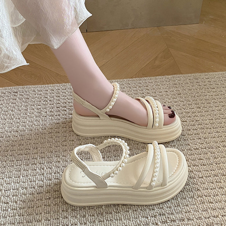 Dame Plateau-sandaler med perleprydet remdesign og skridsikker sål Stilla