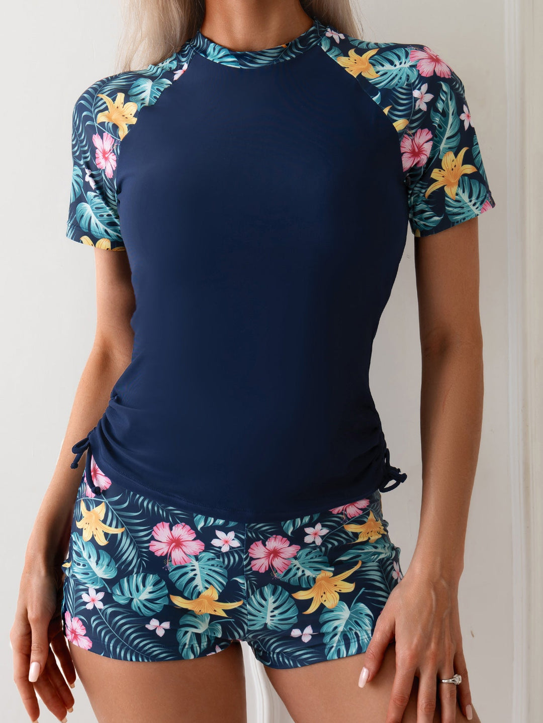 Dame Sporty Badetøjssæt med Blomsterprint og Sidestropper Skovae