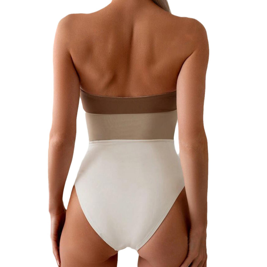 Dame Bandeau-badebadedragt med blomster-cut-out-design og mode indpakningseffekt Stilla