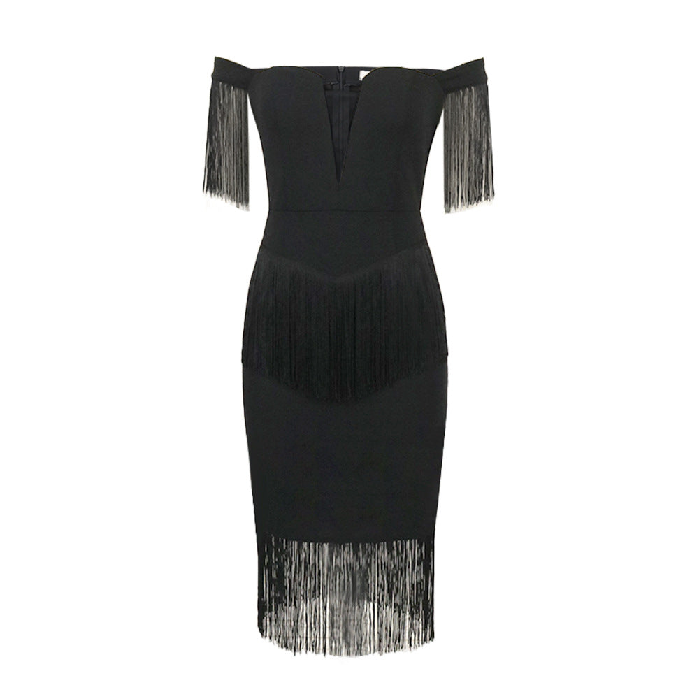 Dame elegant Cocktailkjole med Off-Shoulder design og frynset ærmer Skovae