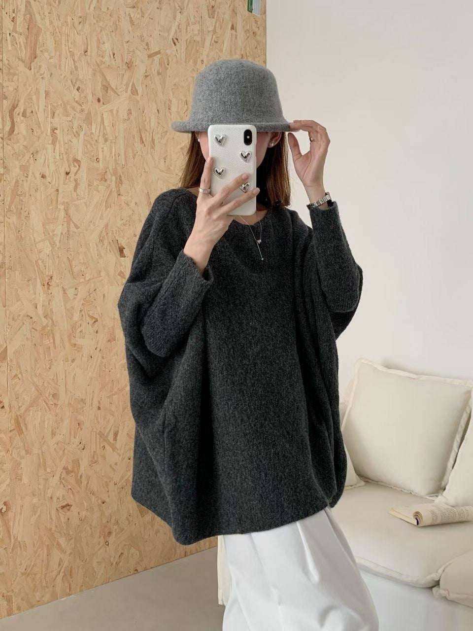 Kvindernes oversized sweater med stilfuldt, blødt stof og afslappet snit Stilla
