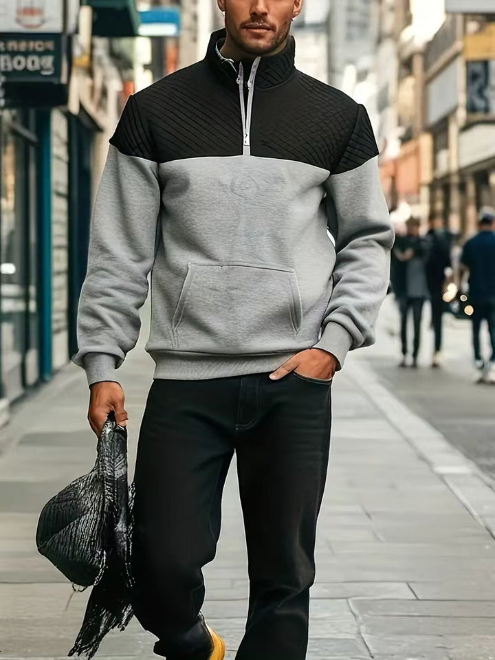 Herren nan skulderpanel-halvzip-sweatpullover med quiltet skulderparti og kengurulomme Skovae
