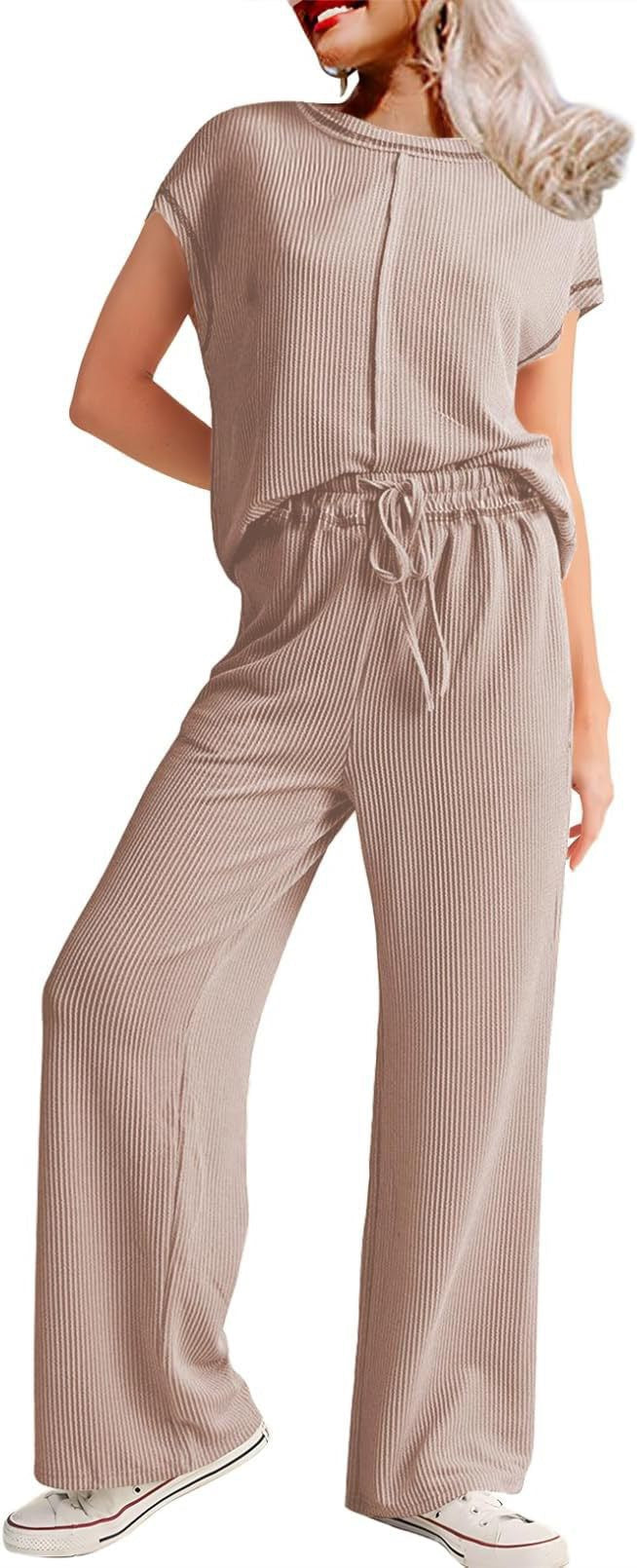 Dame afslappet jumpsuit med elegant ribdesign og bredt ben Stilla
