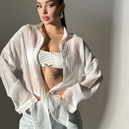 Dame Løs Chiffon Bluse med bred pasform og knapdetaljer Stilla