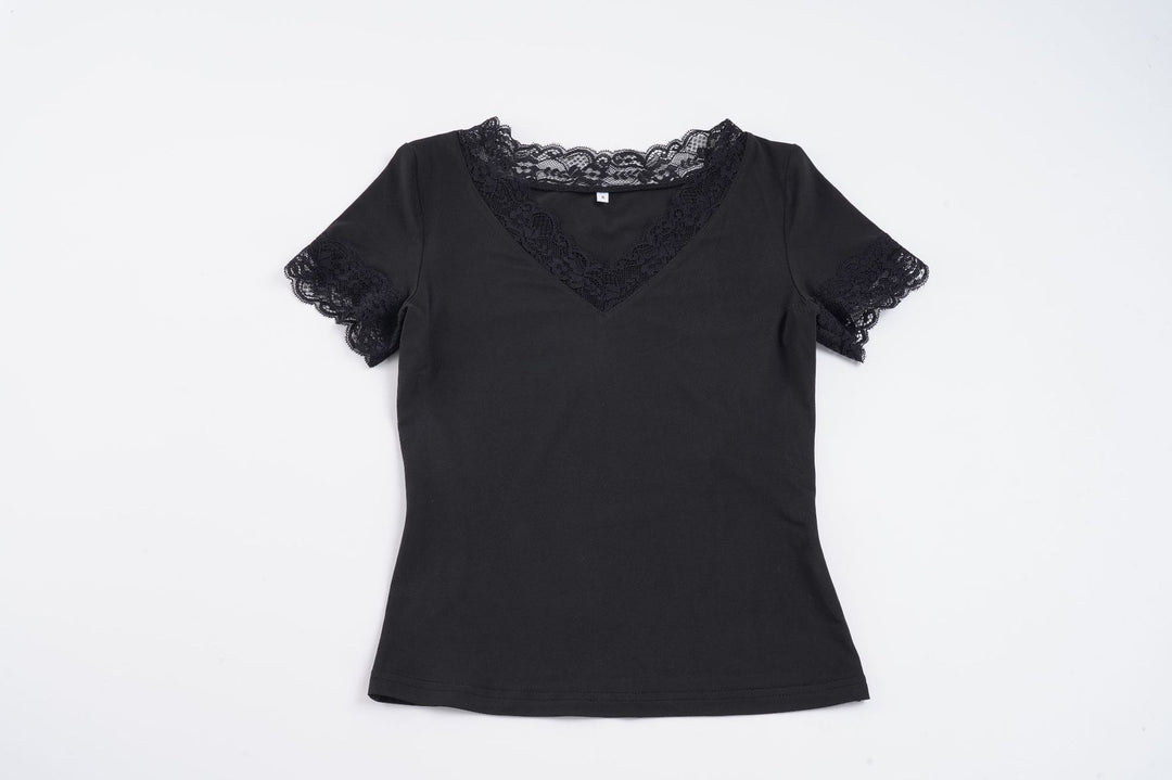Dame T-shirt med elegant spidsbesætning Skovae
