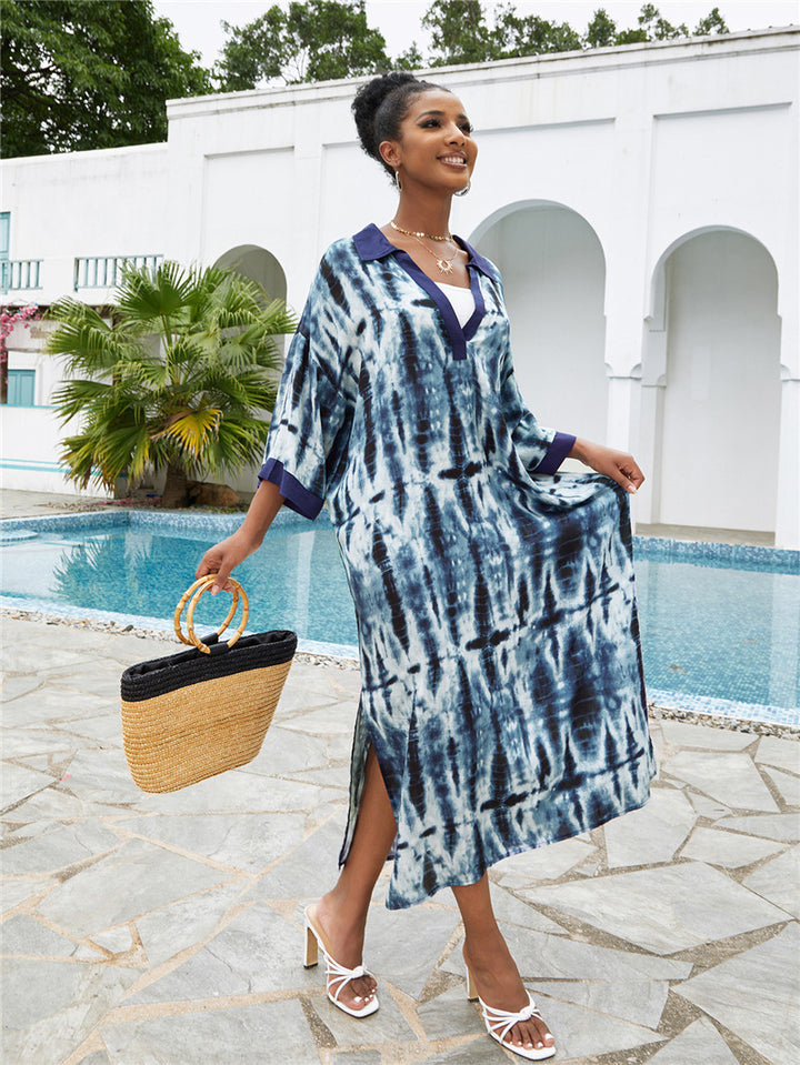 Dame Maxi-strandkaftan med dyb slidsbearbejdning og moderne batikdesign Stilla