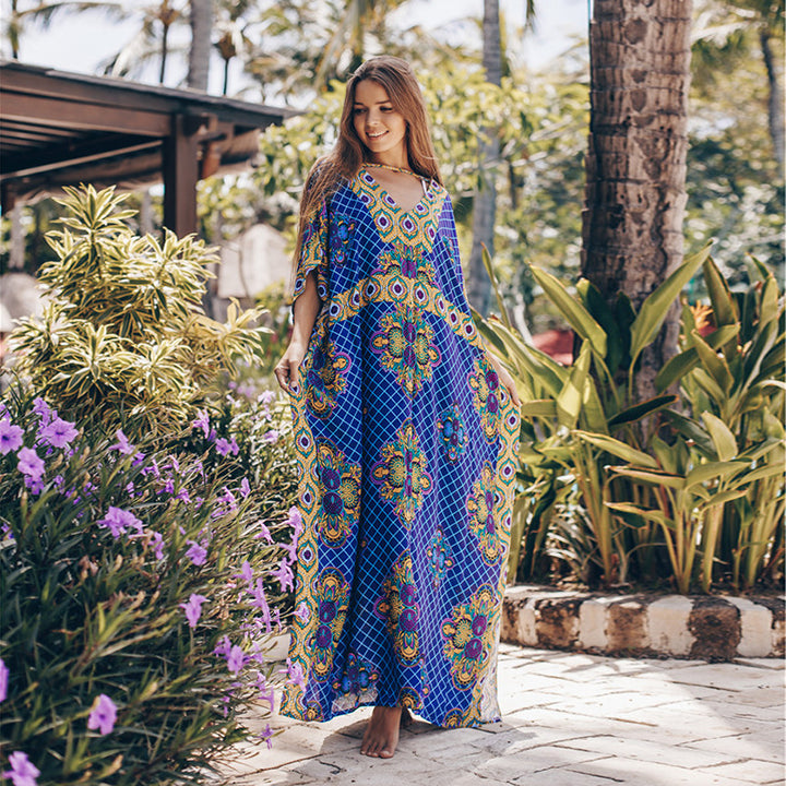 Dame Let Kaftan med farverigt blomstermønster og sidelommer Stilla