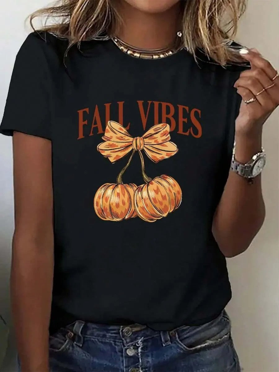 Dame T-shirt med stilfuldt græskar-motiv og spændende dyreprint Skovae