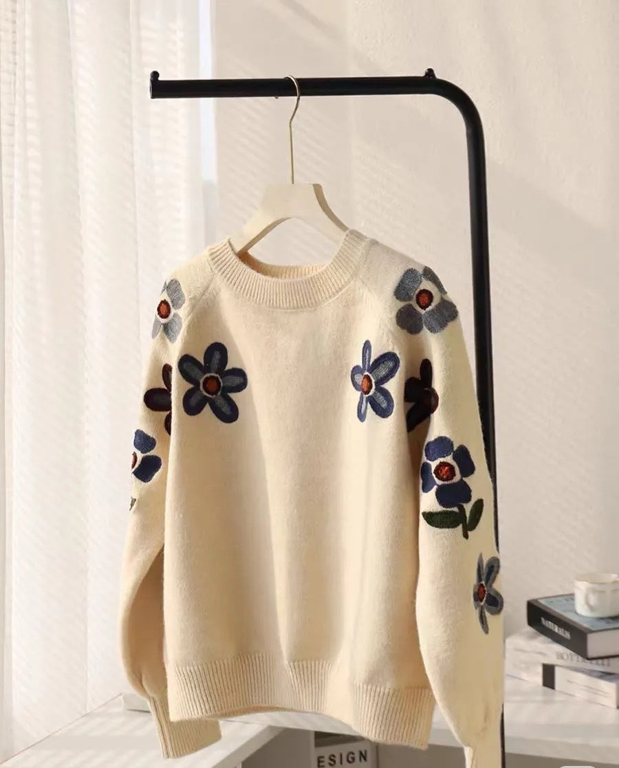 Dame mode sweater med blomster broderi design Stilla