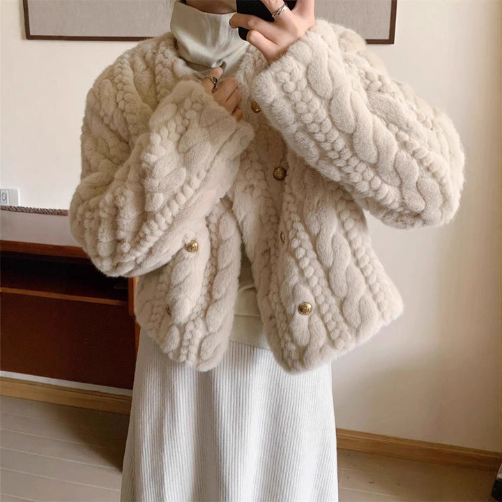 Damer Fluffy Cardigan med Guldknap Detaljer Stilla