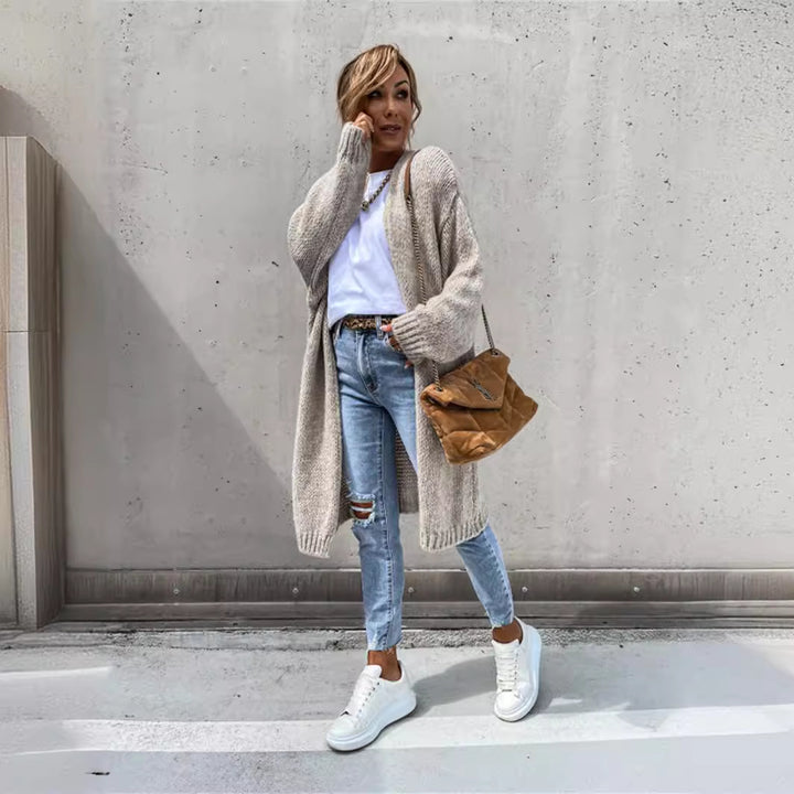 Kvinders lange cardigan med en afslappet pasform og bløde teksturer Stilla